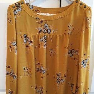 Ann Taylor Loft Petite Medium Top